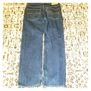 Levi 550 relaxed fit jeans